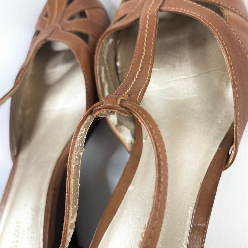 Naturalizer Brown Distressed Leather Wedges Boho T-Strap Sandals sz 10 - Picture 8 of 11